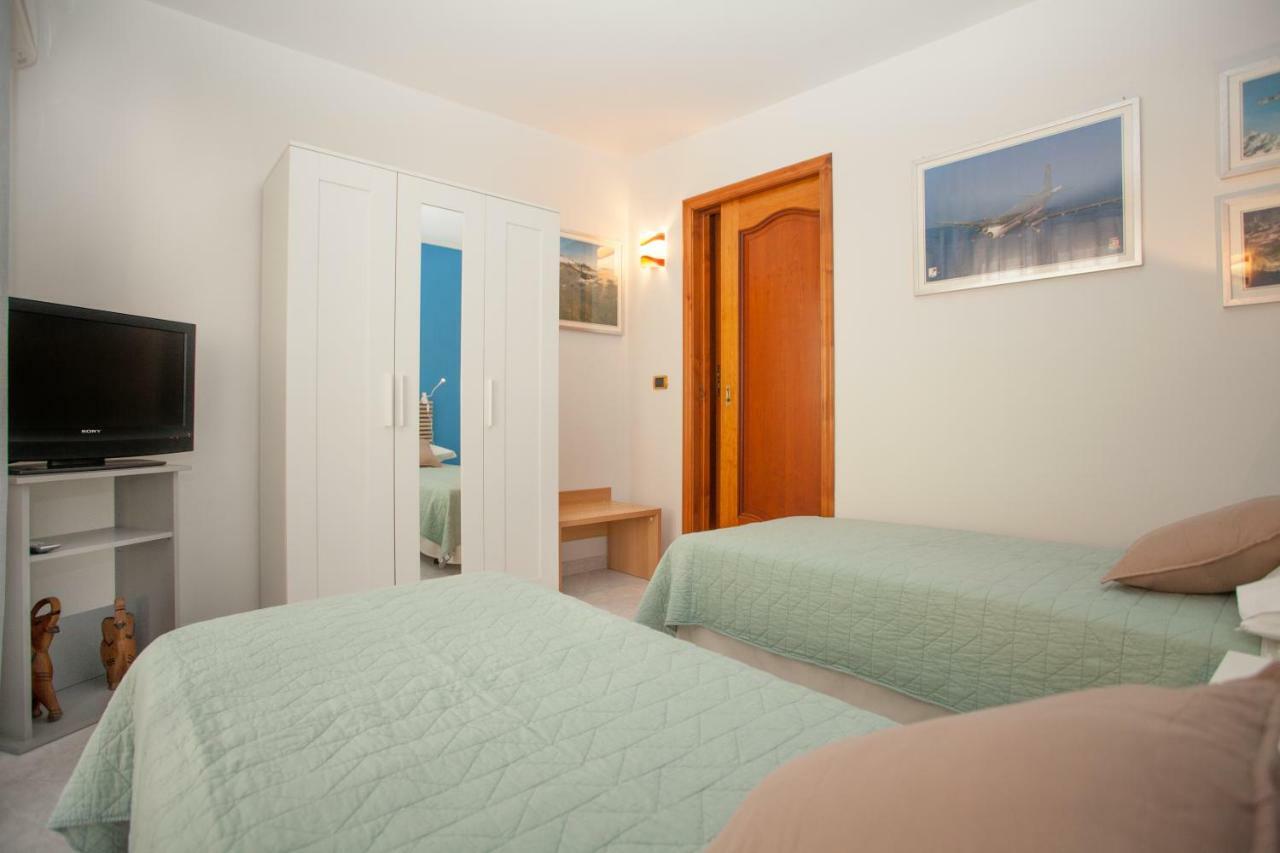 Casa Rosaria Appartement Taormina Buitenkant foto