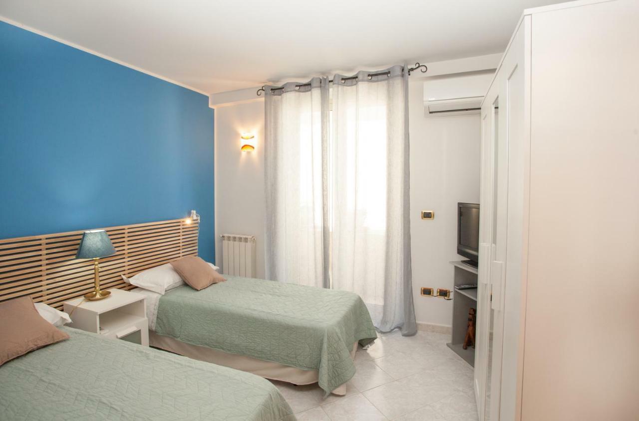 Casa Rosaria Appartement Taormina Buitenkant foto